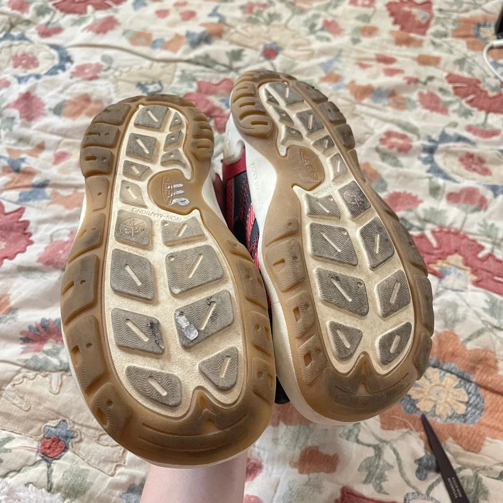 Keen Newport H2 Water Shoes red white blue Sandals Sport Youth 5‎ Hiking Beach